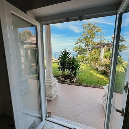 Sunvilla Koper Luaran gambar